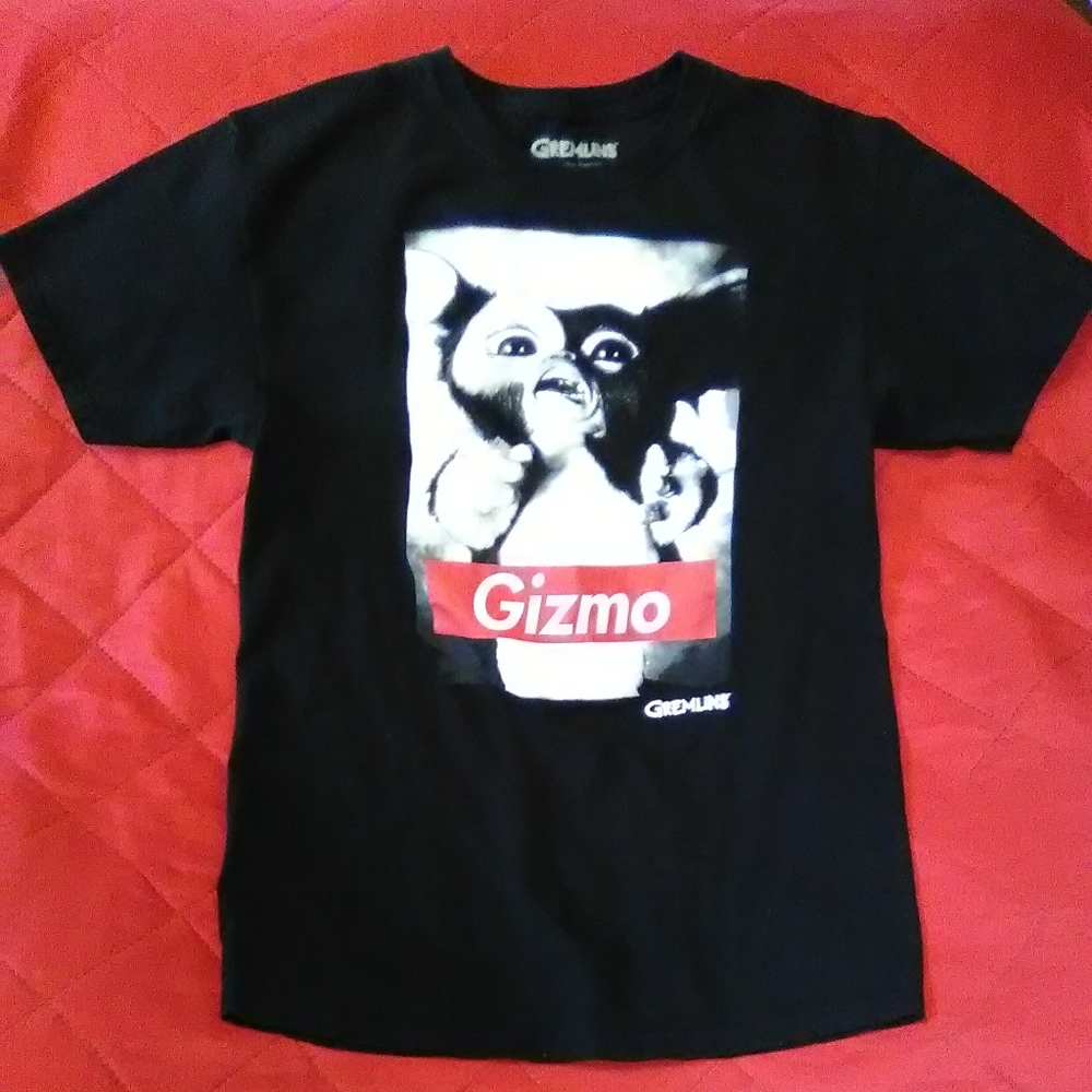 Universal top size medium Women or children
